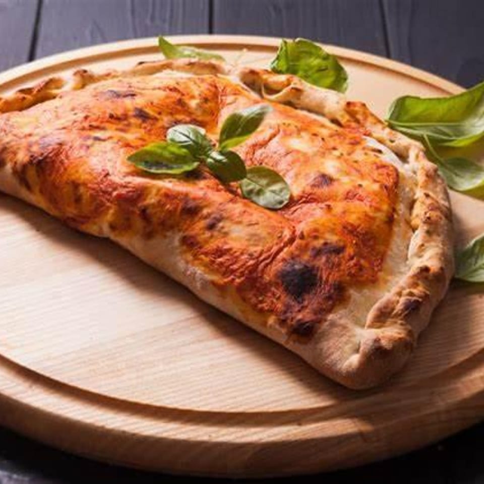 Delicious Pepperoni Pizza